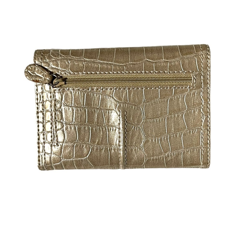 Liz Claiborne Metallic Crocodile Embossed Trifold Wallet Gold - Picture 2 of 3
